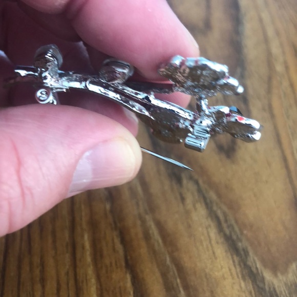 BEAUTIFUL ROSE AND DIAMOND BROOCH - Picture 8 of 16